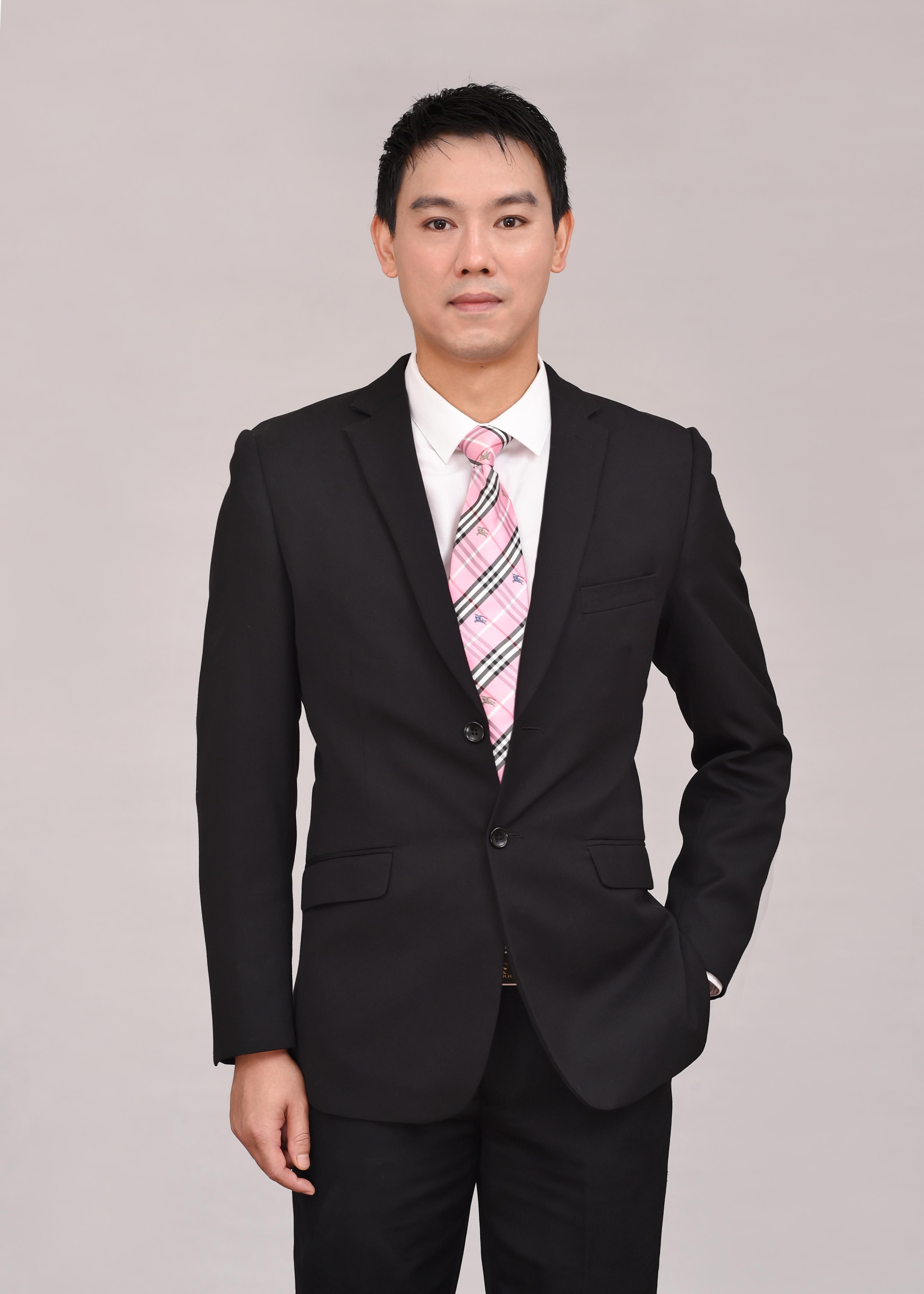 纪建英 技术统筹负责人